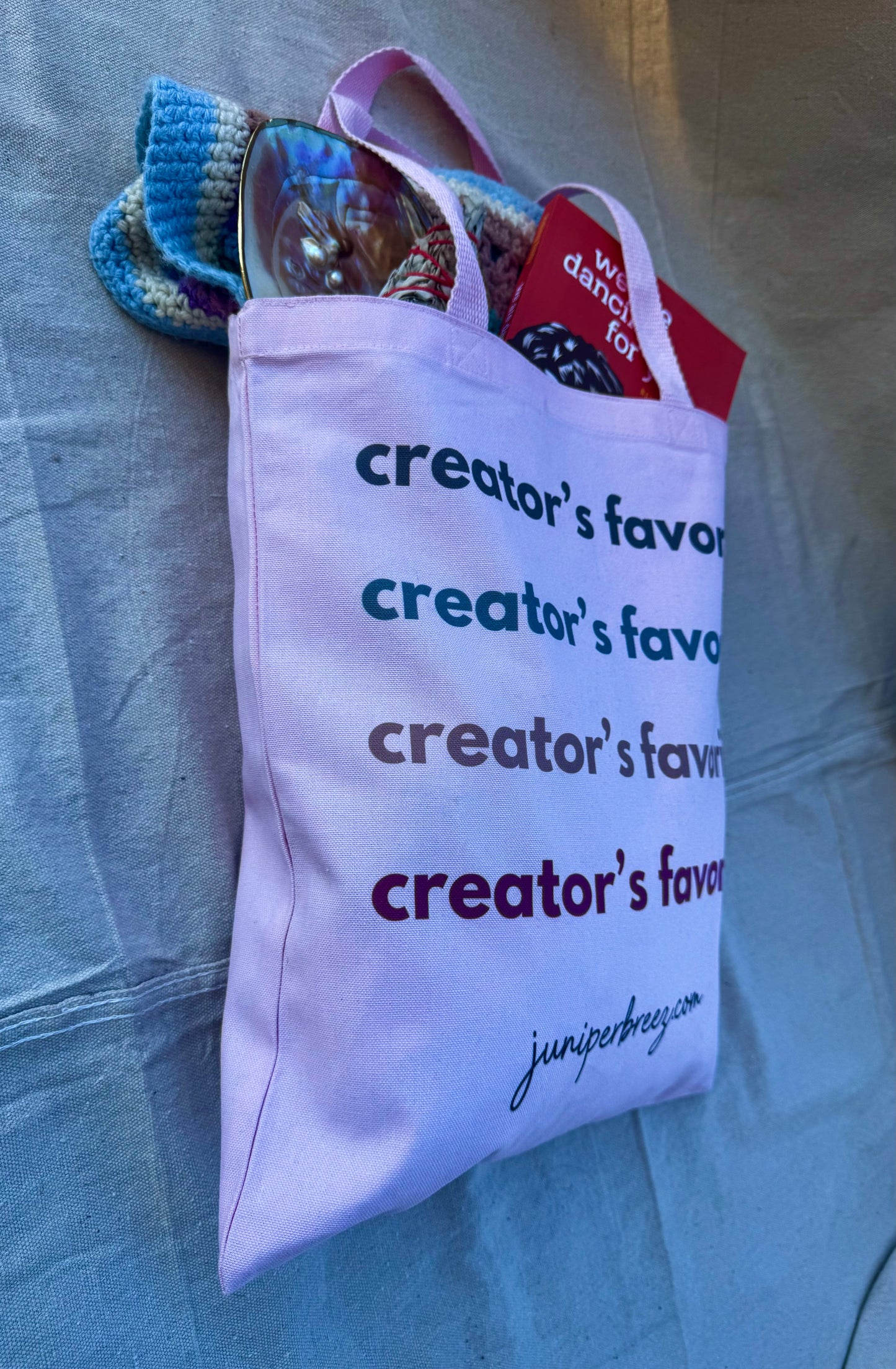 "creator's favorite" totebag (Rosita)