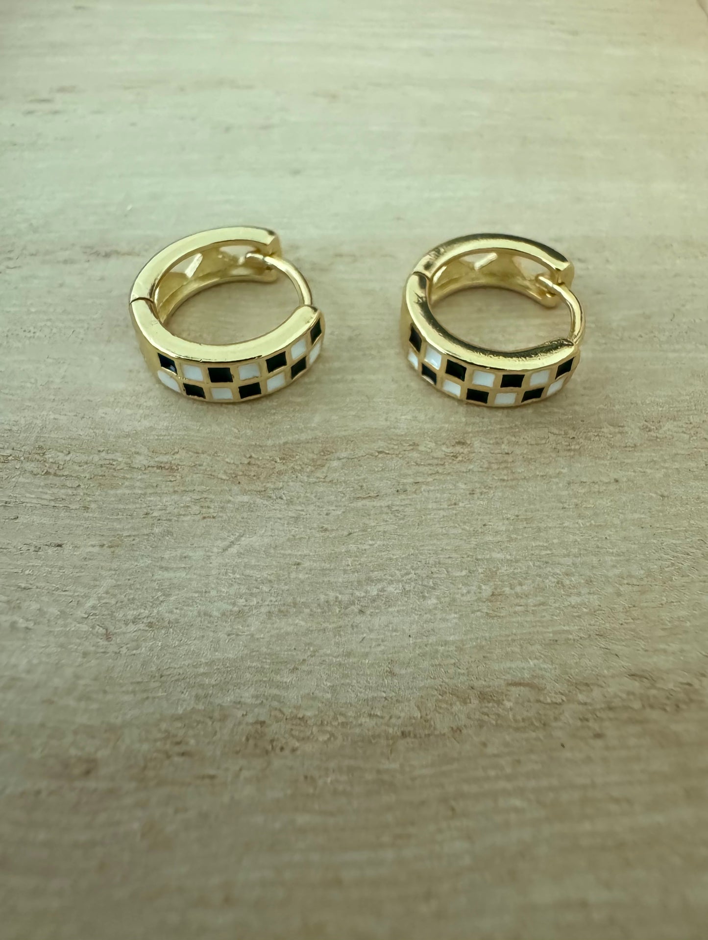 Return to Sender (Earrings)